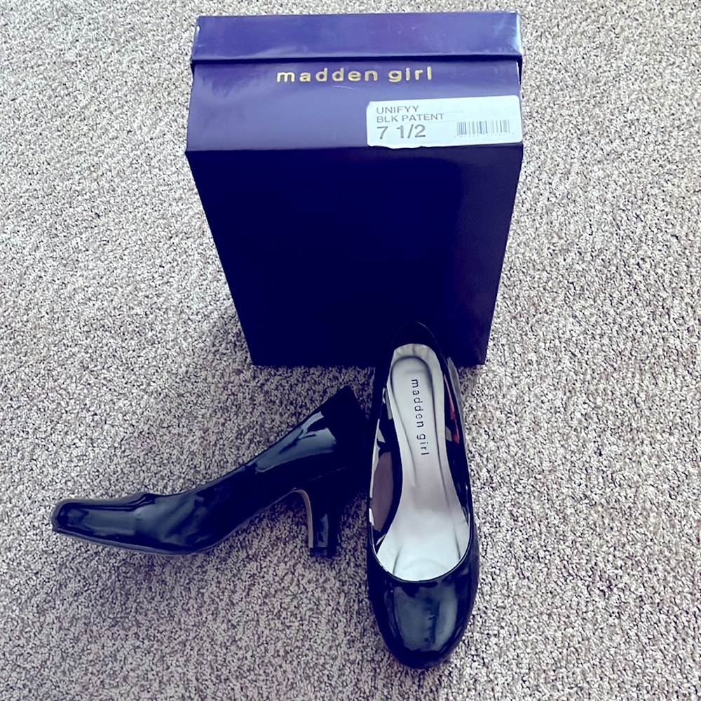 Madden Girl, black patent pumps, size 7.5